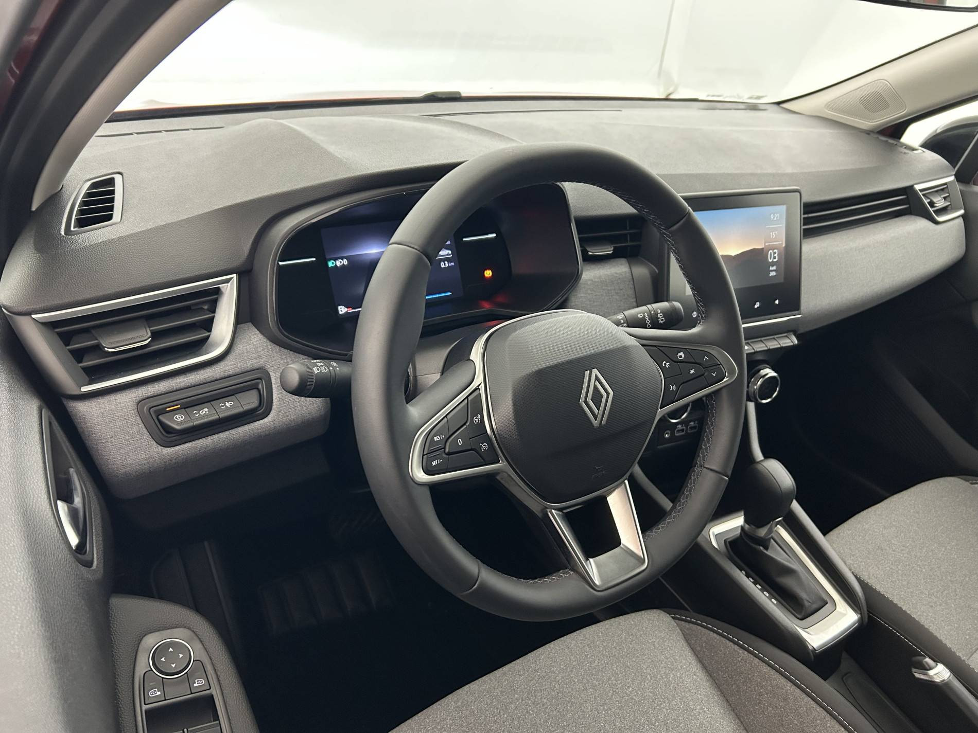 Vente en ligne Renault Clio 5 Clio E-Tech full hybrid 145 ch GSR2 au prix de 20 490 €