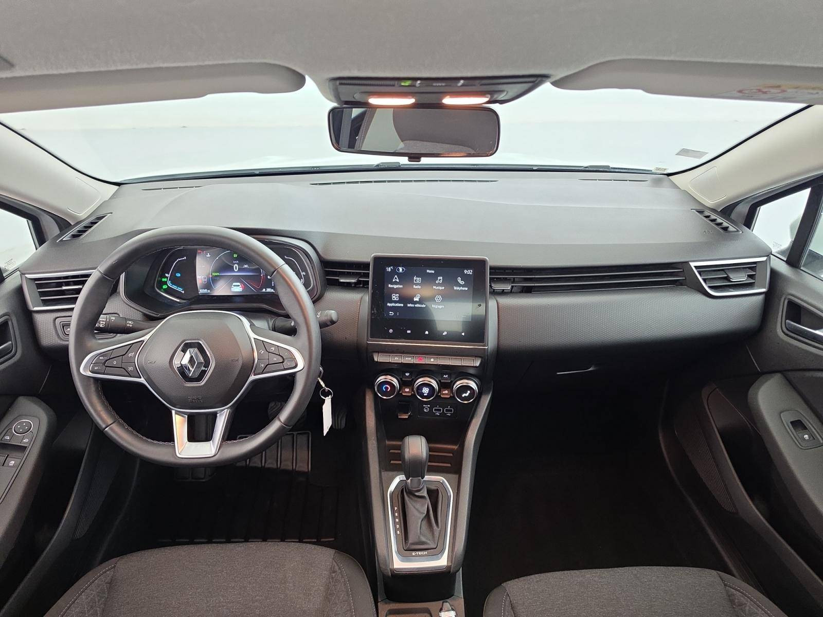 Vente en ligne Renault Clio 5 Clio E-Tech 140 - 21N au prix de 14 890 €