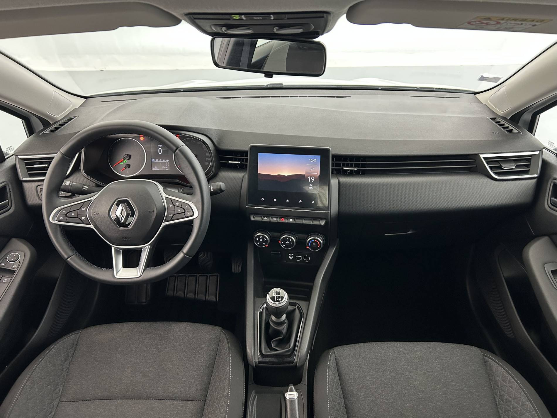 Vente en ligne Renault Clio 5 Clio TCe 90 - 21N au prix de 13 990 €