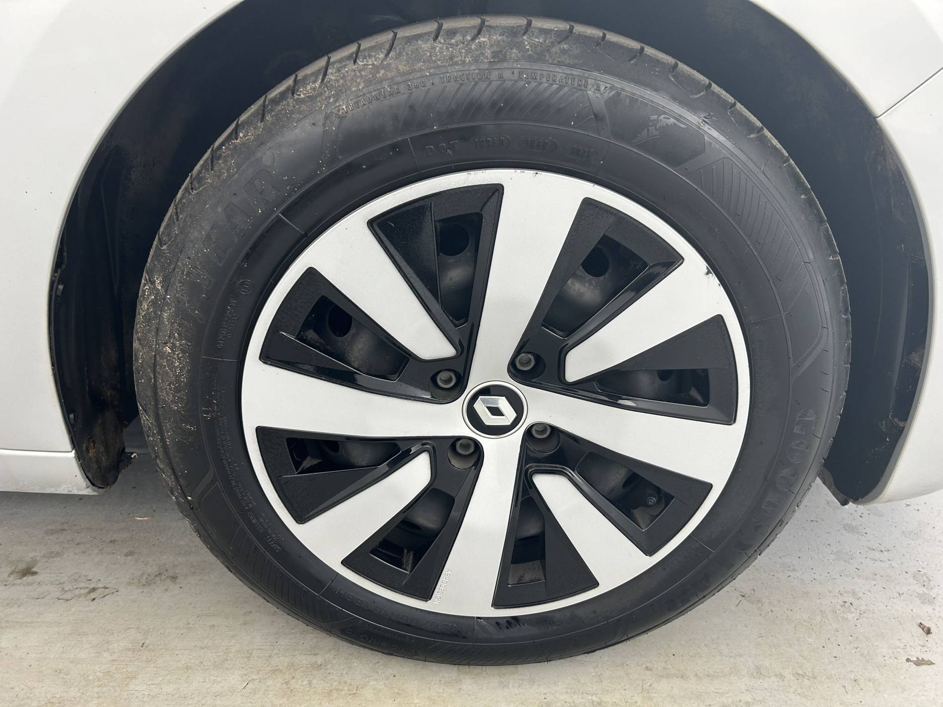 Vente en ligne Renault Clio 5 Clio TCe 90 au prix de 13 290 €