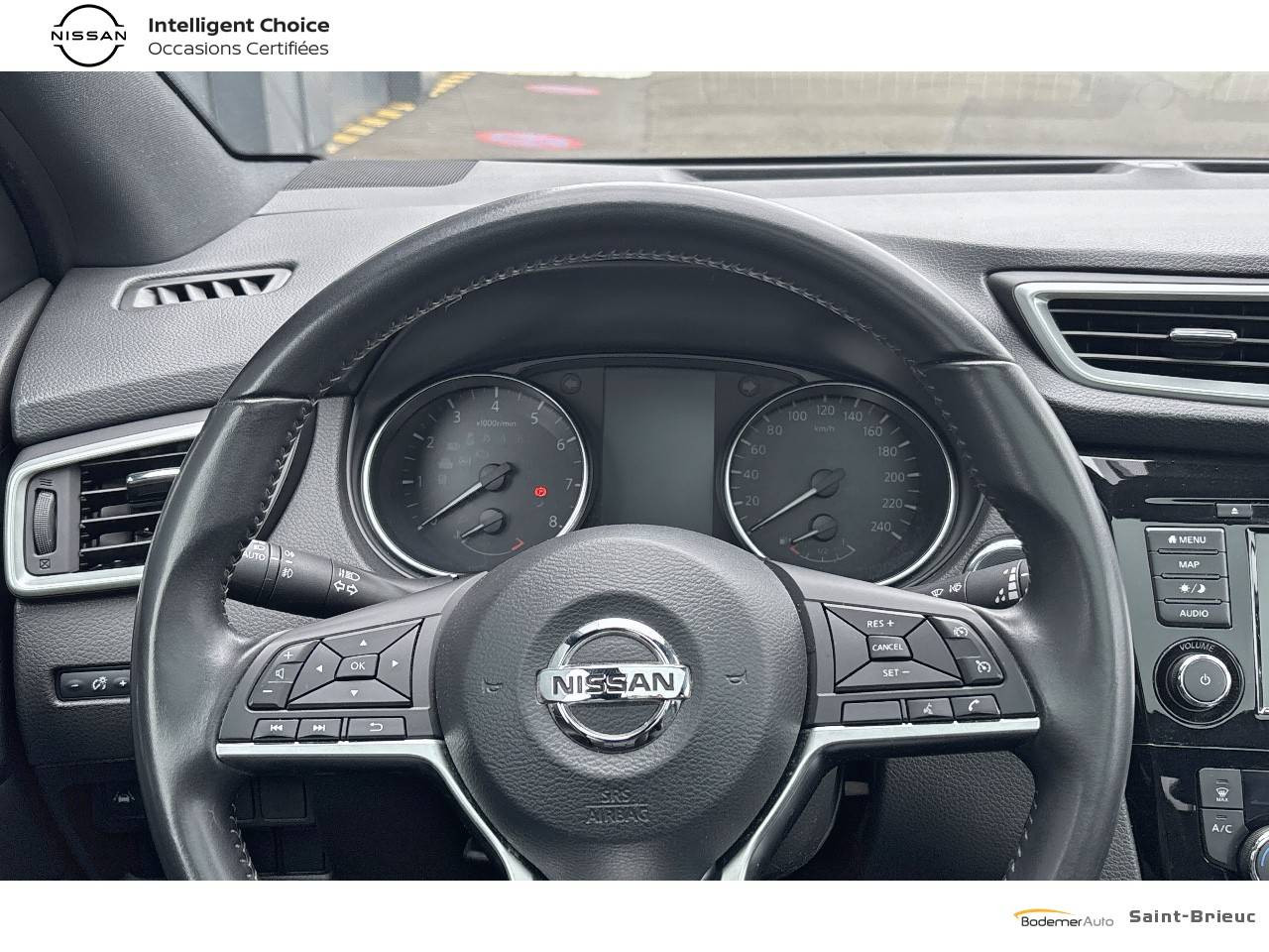 Vente en ligne Nissan Qashqai Qashqai 1.3 DIG-T 140 au prix de 16 990 €