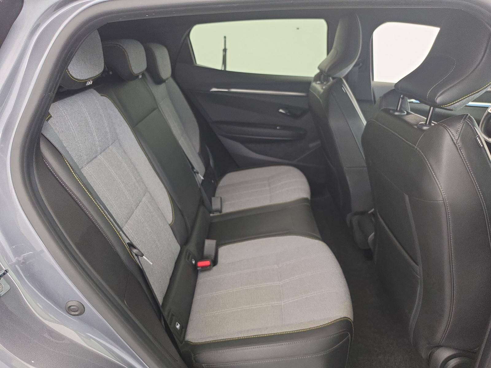 Vente en ligne Renault Megane E-Tech  EV40 130ch standard charge au prix de 18 490 €