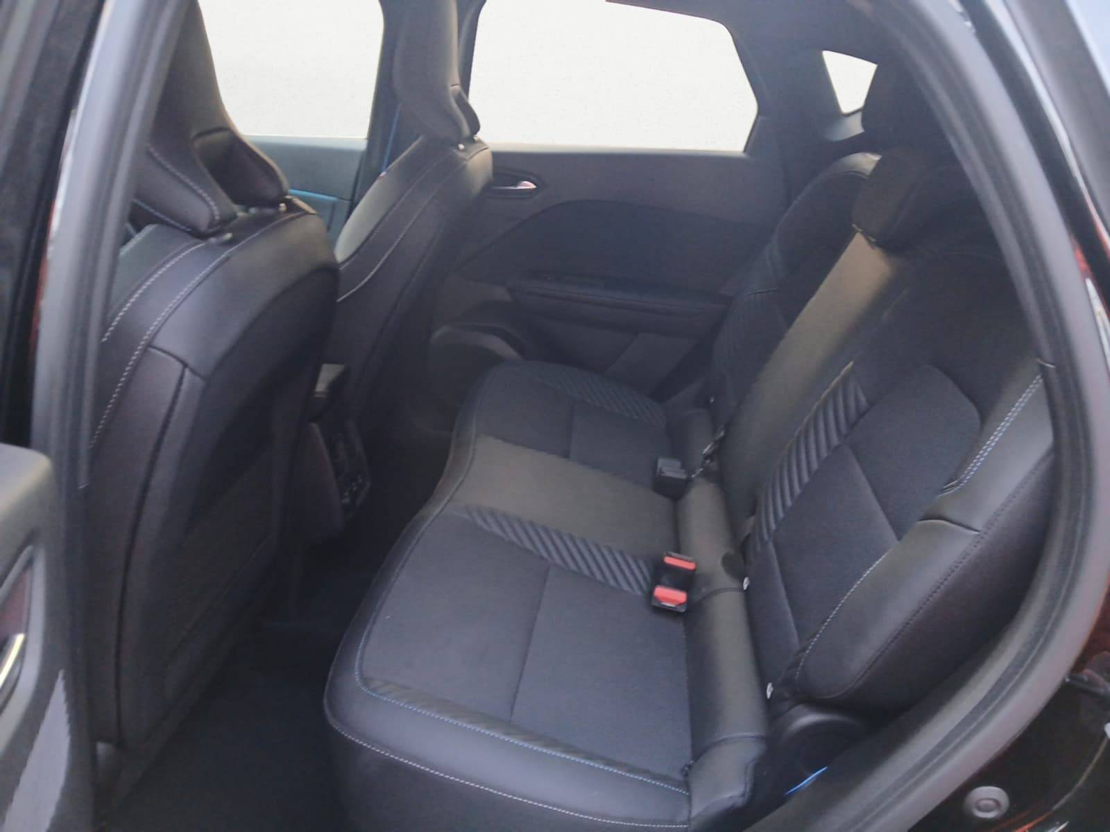 Vente en ligne Renault Captur  E-Tech full hybrid 145 ch au prix de 26 990 €