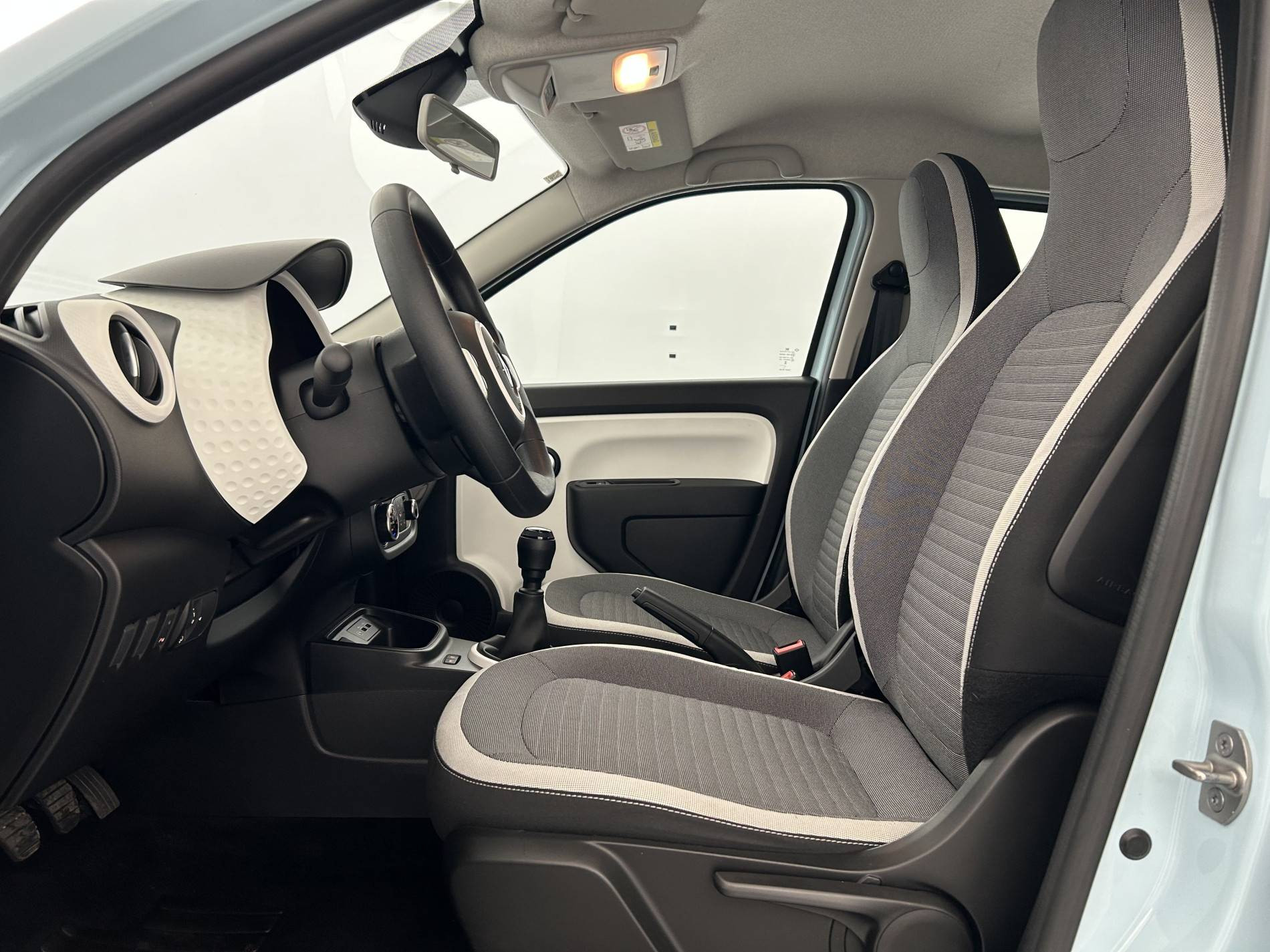 Vente en ligne Renault Twingo 3  SCe 65 au prix de 11 791 €