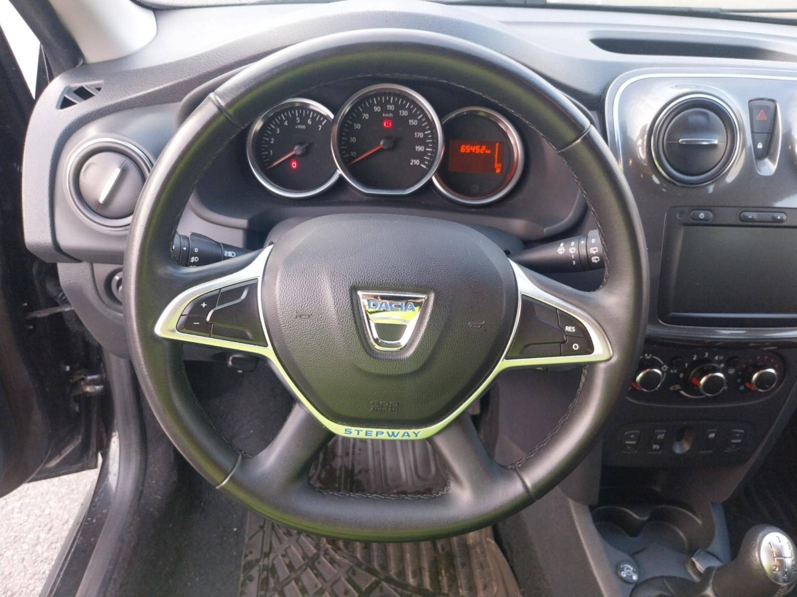 Vente en ligne Dacia Logan 2  ECO-G 100 au prix de 12 990 €