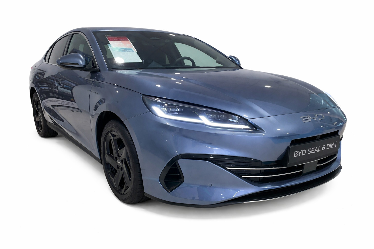 Vente en ligne Byd Seal 6 DM-i  1.5l DM-i 156 kW PHEV au prix de 35 990 €