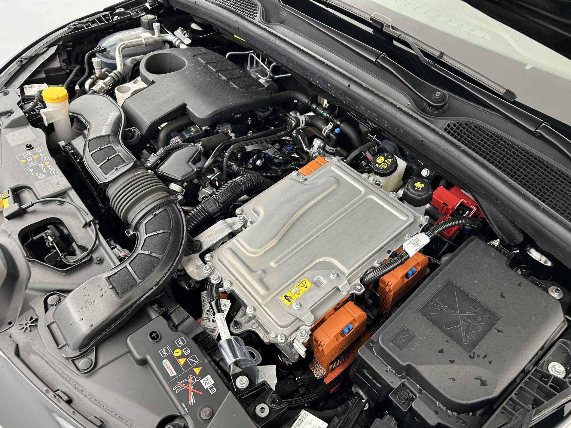 Vente en ligne Renault Clio 5 Clio E-Tech full hybrid 145 ch GSR2 au prix de 19 980 €