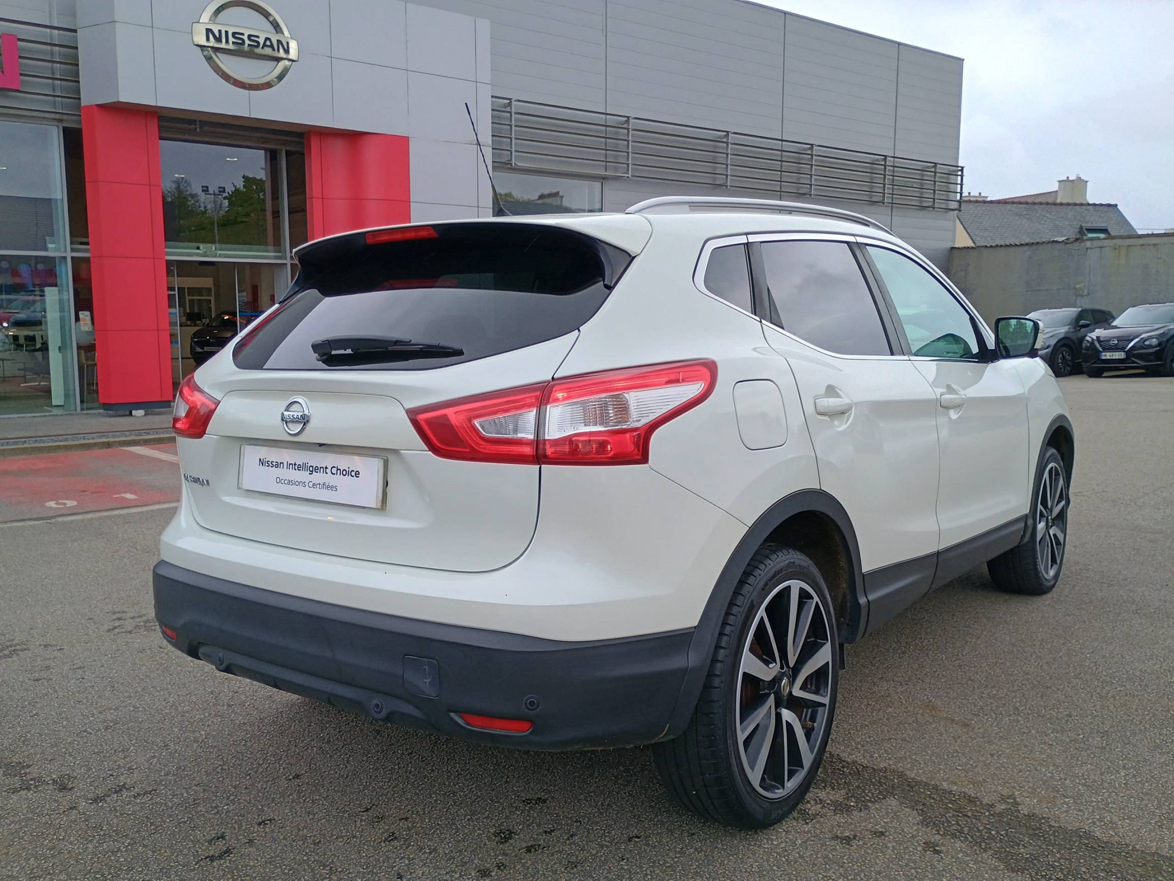 Vente en ligne Nissan Qashqai  1.5 dCi 110 au prix de 12 990 €