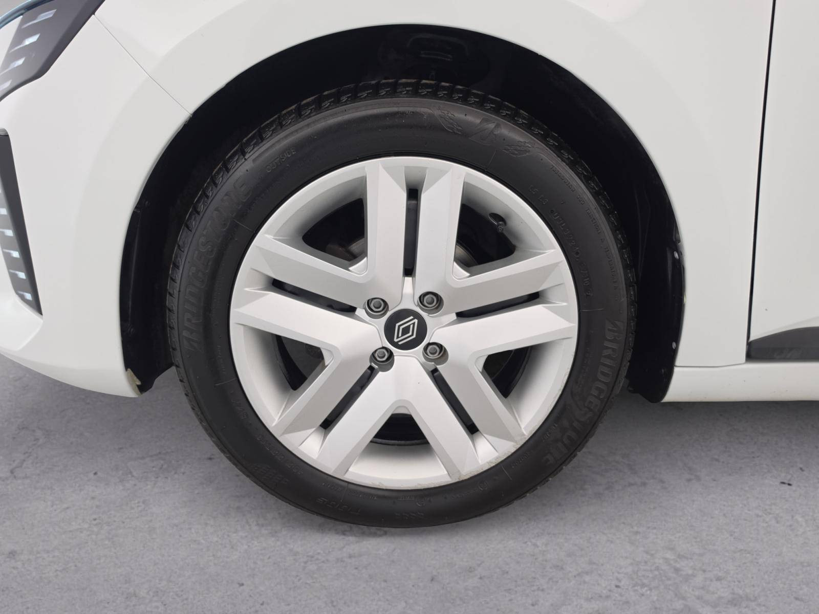 Vente en ligne Renault Clio 5 Clio TCe 90 ch GSR2 au prix de 15 790 €