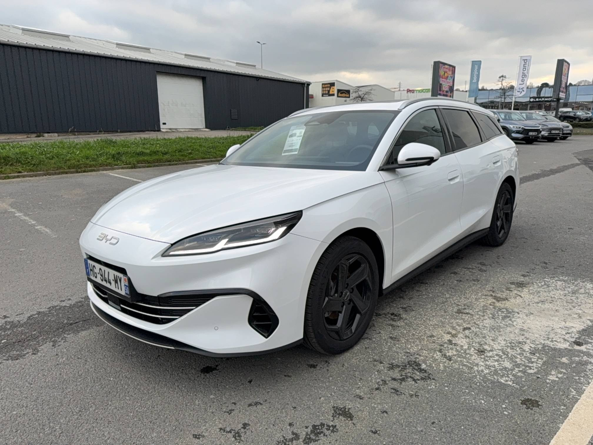 Byd Seal 6 DM-i Touring  1.5l DM-i 156 kW PHEV occasion de 2025 en vente à Cherbourg