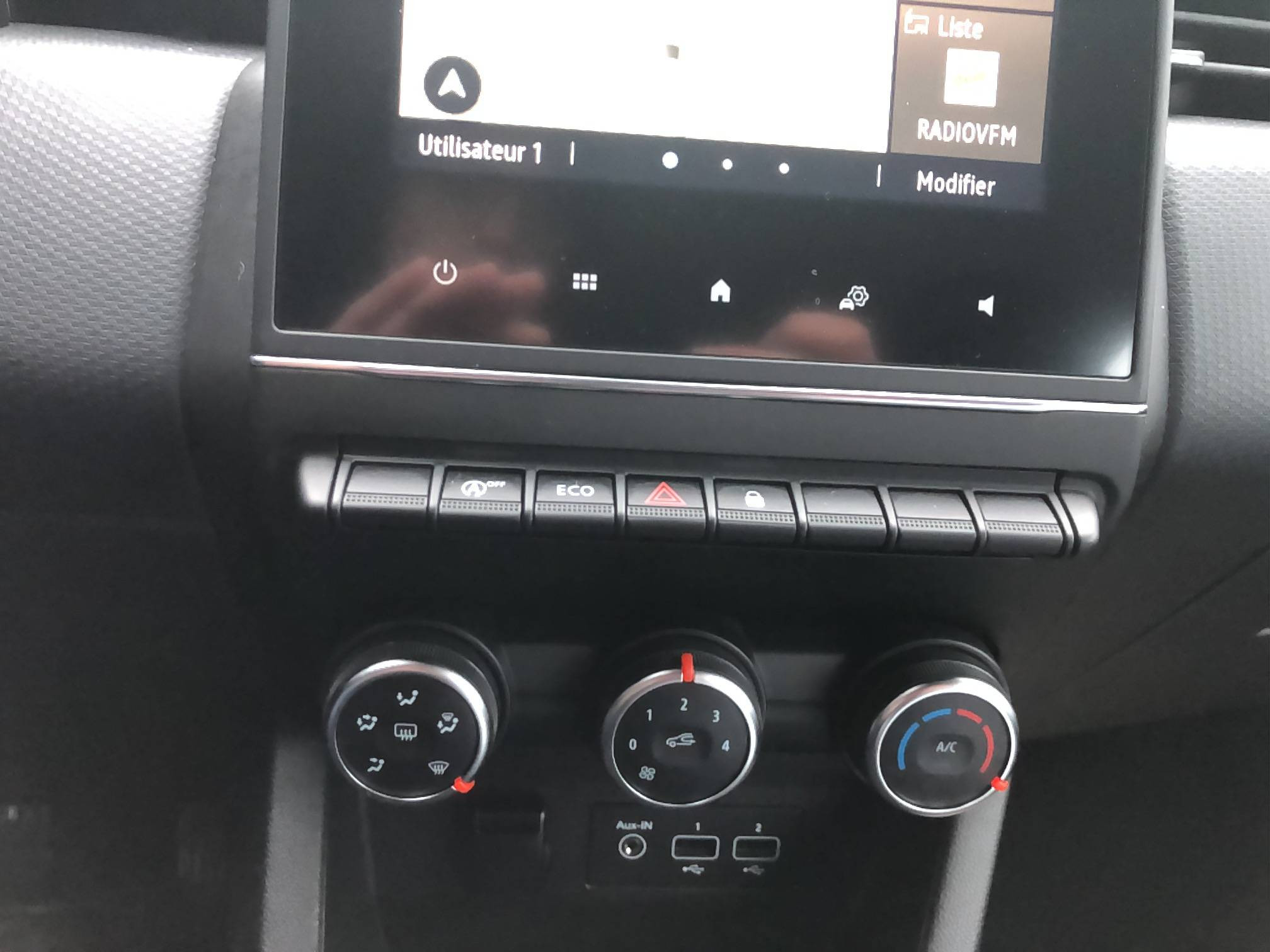 Vente en ligne Renault Clio 5 Clio Blue dCi 100 - 21N au prix de 14 290 €