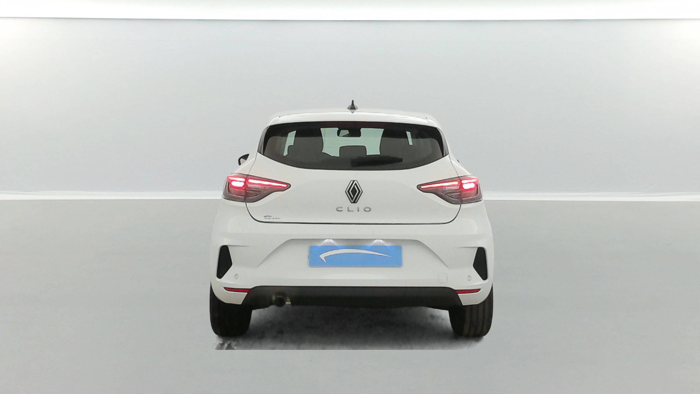 Vente en ligne Renault Clio 5 Clio TCe 90 au prix de 15 990 €