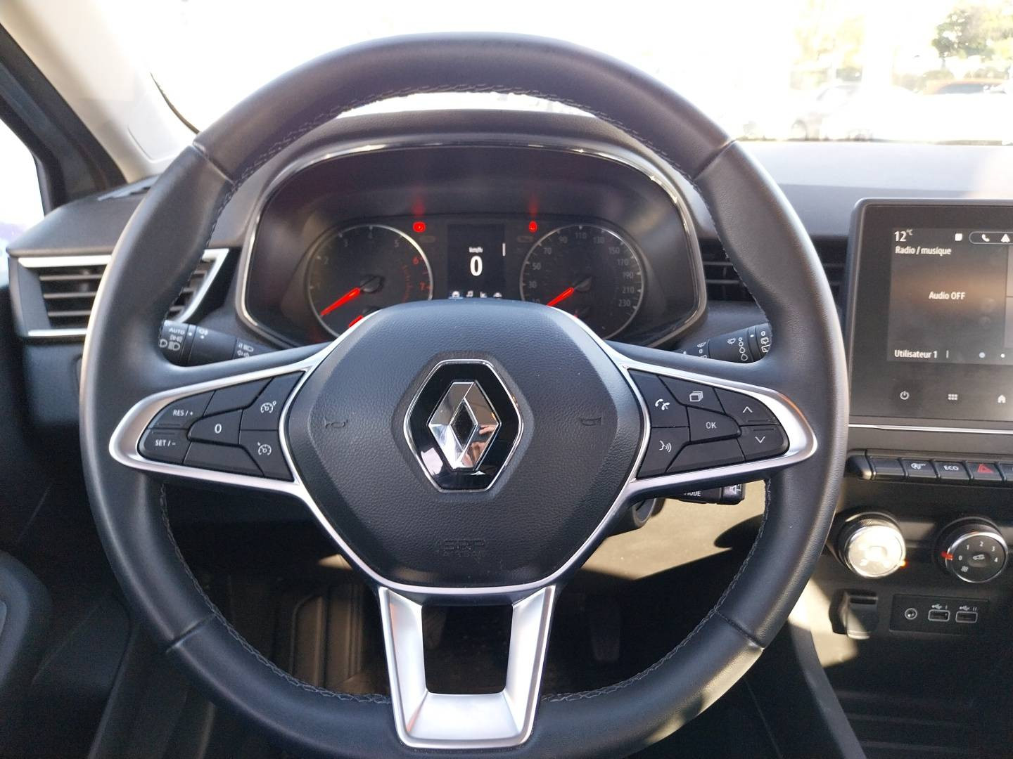 Vente en ligne Renault Clio 5 Clio TCe 90 au prix de 15 990 €