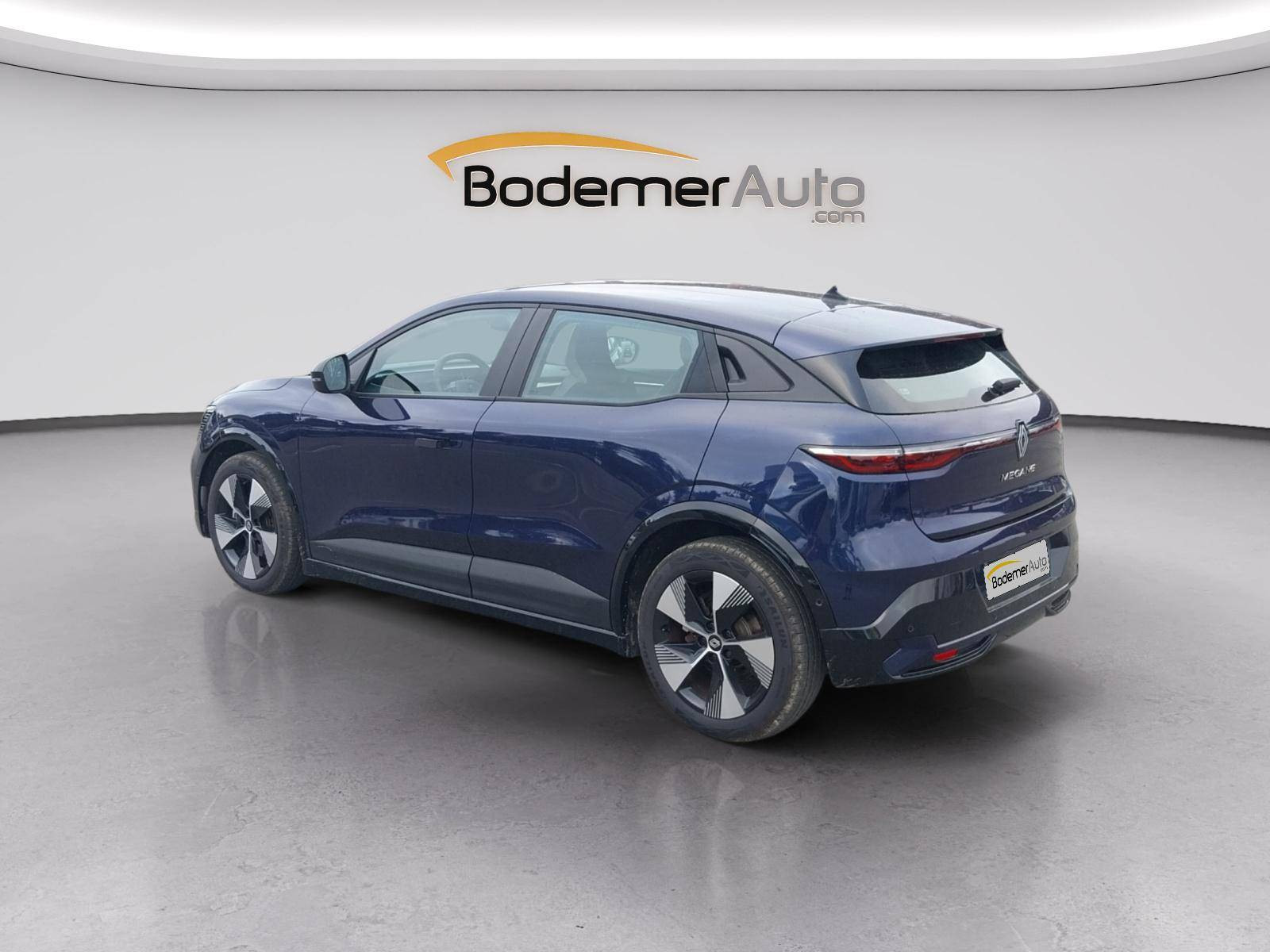 Vente en ligne Renault Megane E-Tech  EV40 130ch standard charge au prix de 21 900 €