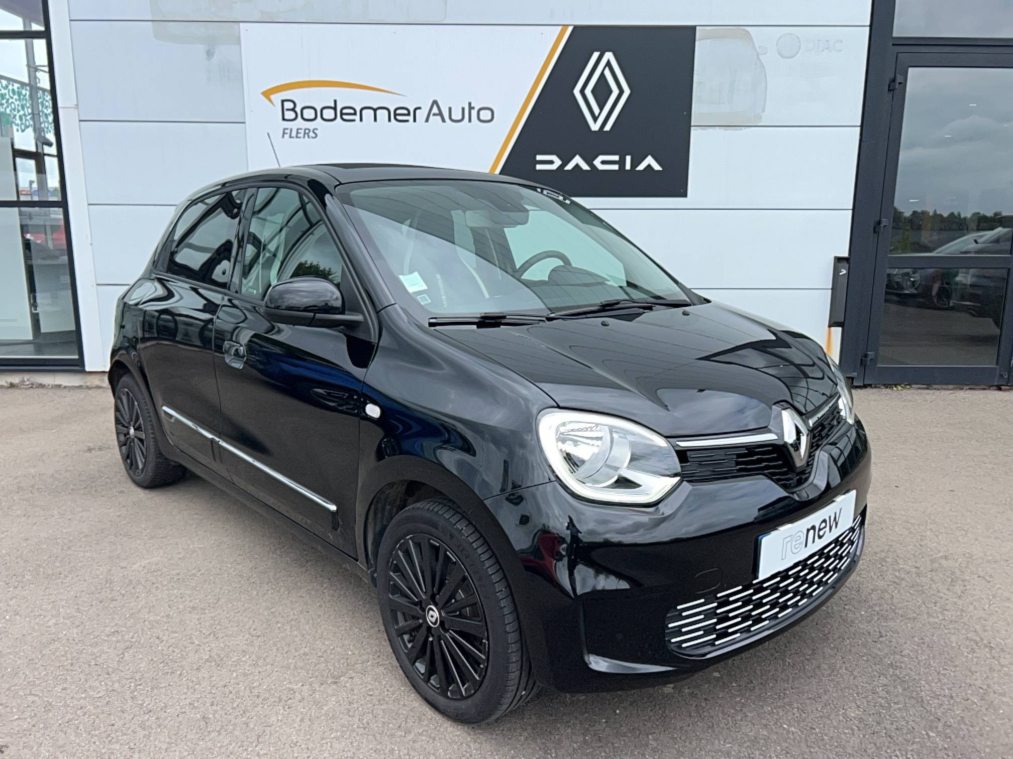 Vente en ligne Renault Twingo Electrique Twingo III E-Tech au prix de 13 890 €
