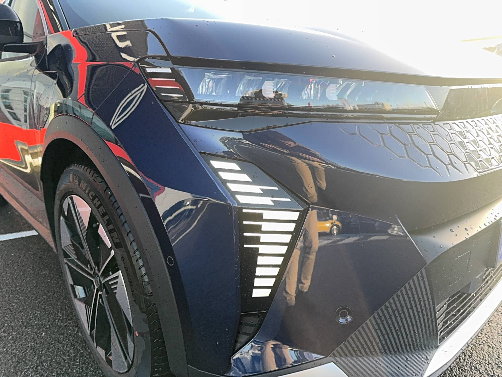 Vente en ligne Renault Scenic E-Tech  220 ch grande autonomie au prix de 40 490 €