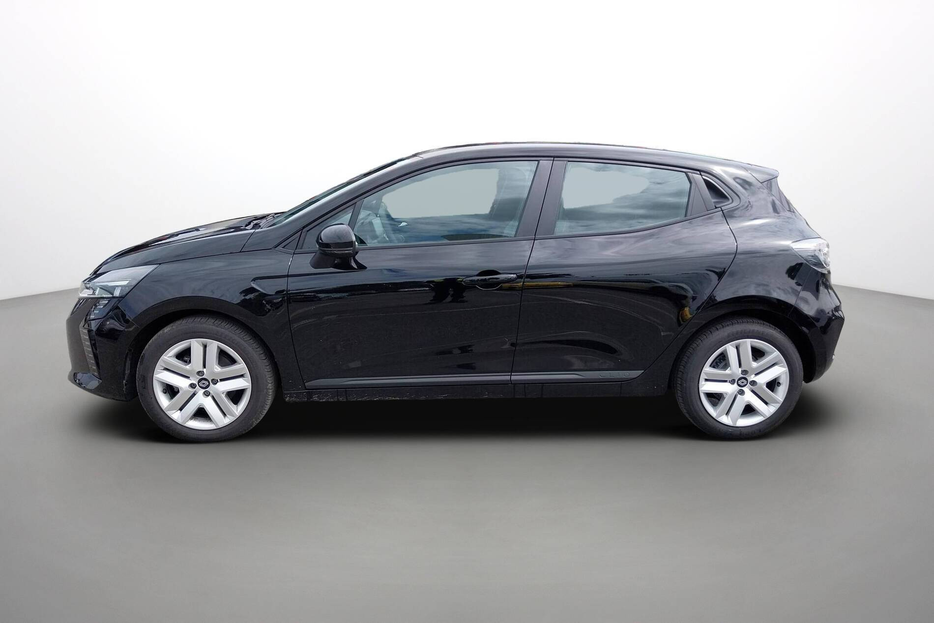 Vente en ligne Renault Clio 5 Clio Blue dCi 100 ch GSR2 au prix de 18 991 €