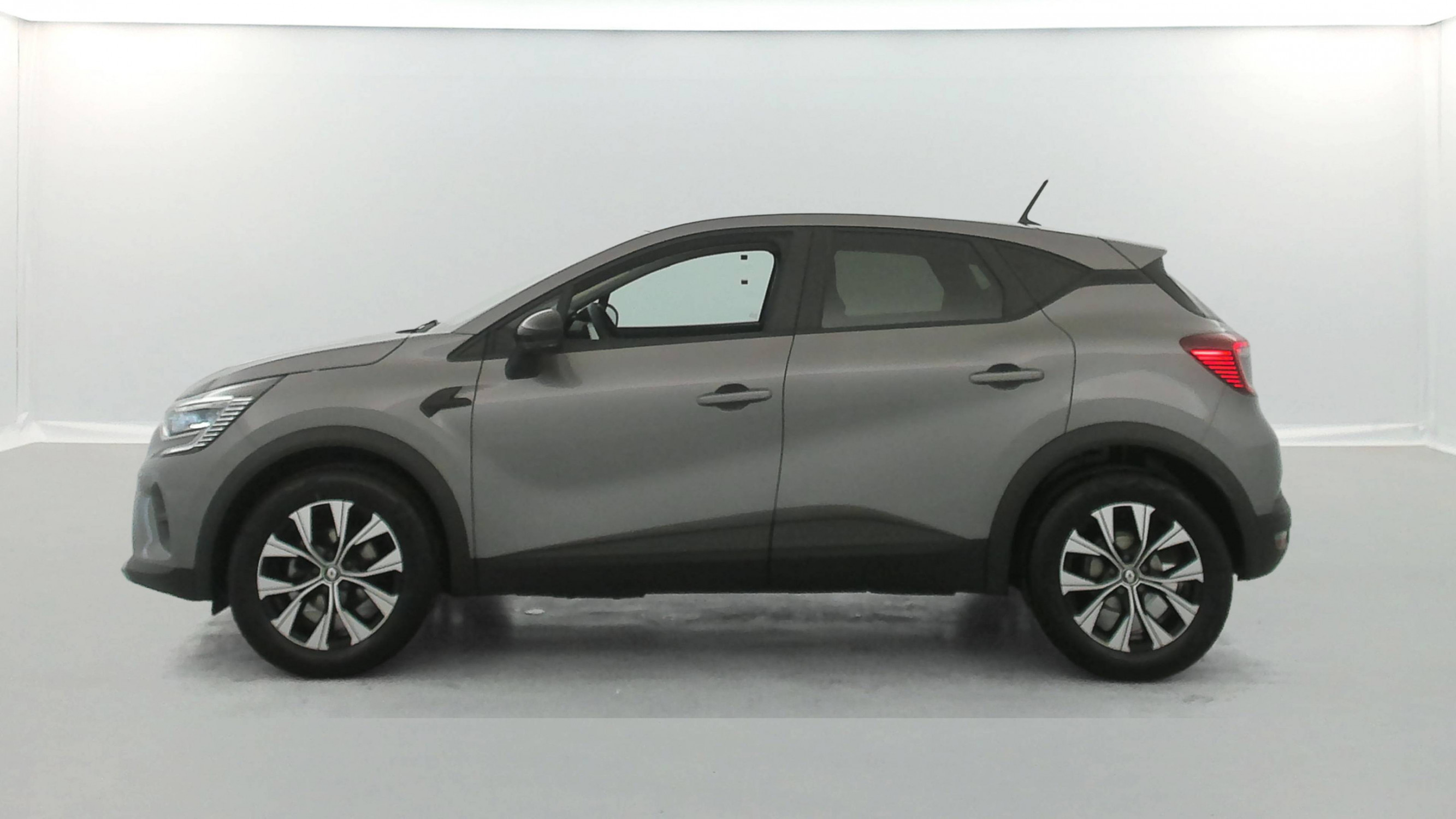 Vente en ligne Renault Captur  TCe 90 au prix de 16 990 €