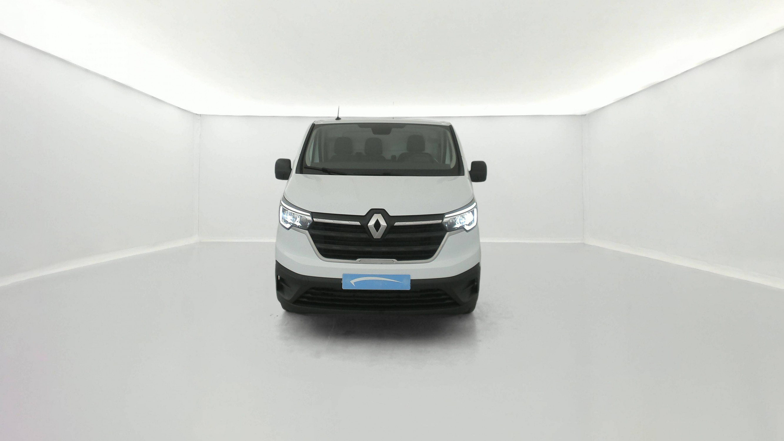 Vente en ligne Renault Trafic 3 Fourgon TRAFIC FG BLUE DCI 130 L1H1 3T GSR2 au prix de 24 990 €
