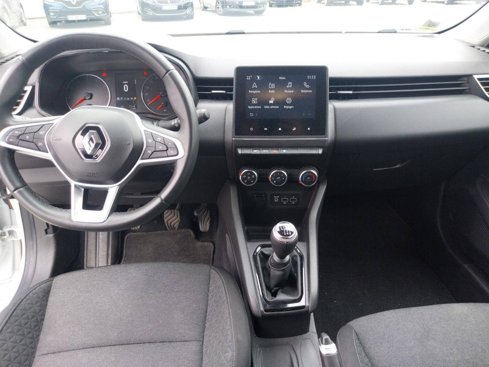 Vente en ligne Renault Clio 5 Clio TCe 90 - 21N au prix de 12 490 €
