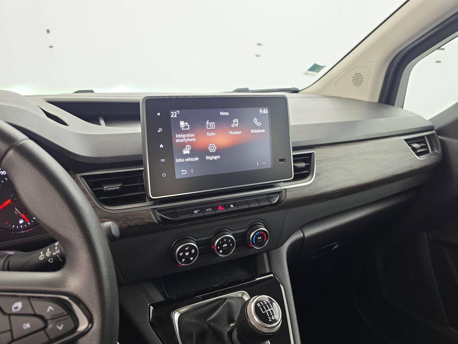 Vente en ligne Renault Kangoo  Blue dCi 95 au prix de 17 491 €