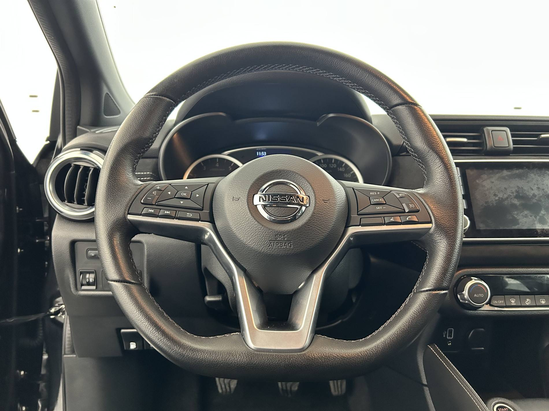 Vente en ligne Nissan Micra Micra IG-T 100 au prix de 13 290 €