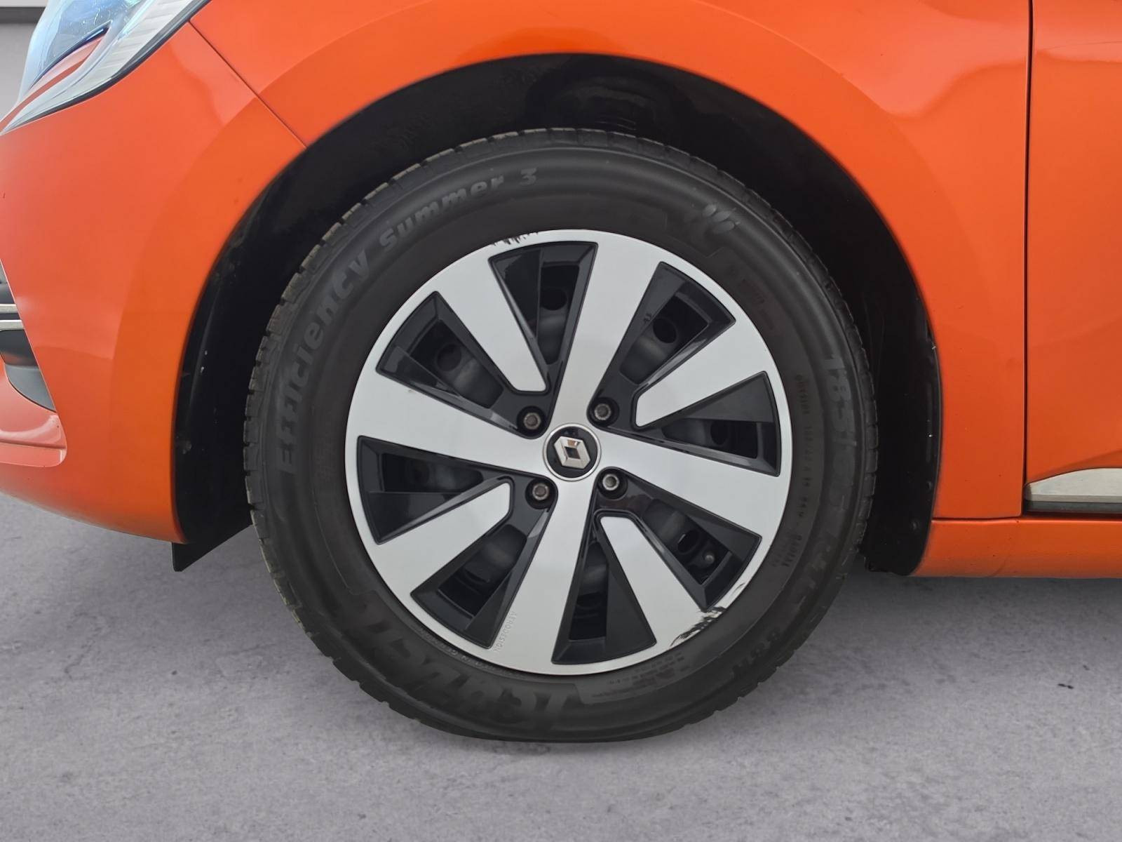 Vente en ligne Renault Clio 5 Clio Blue dCi 85 au prix de 13 990 €
