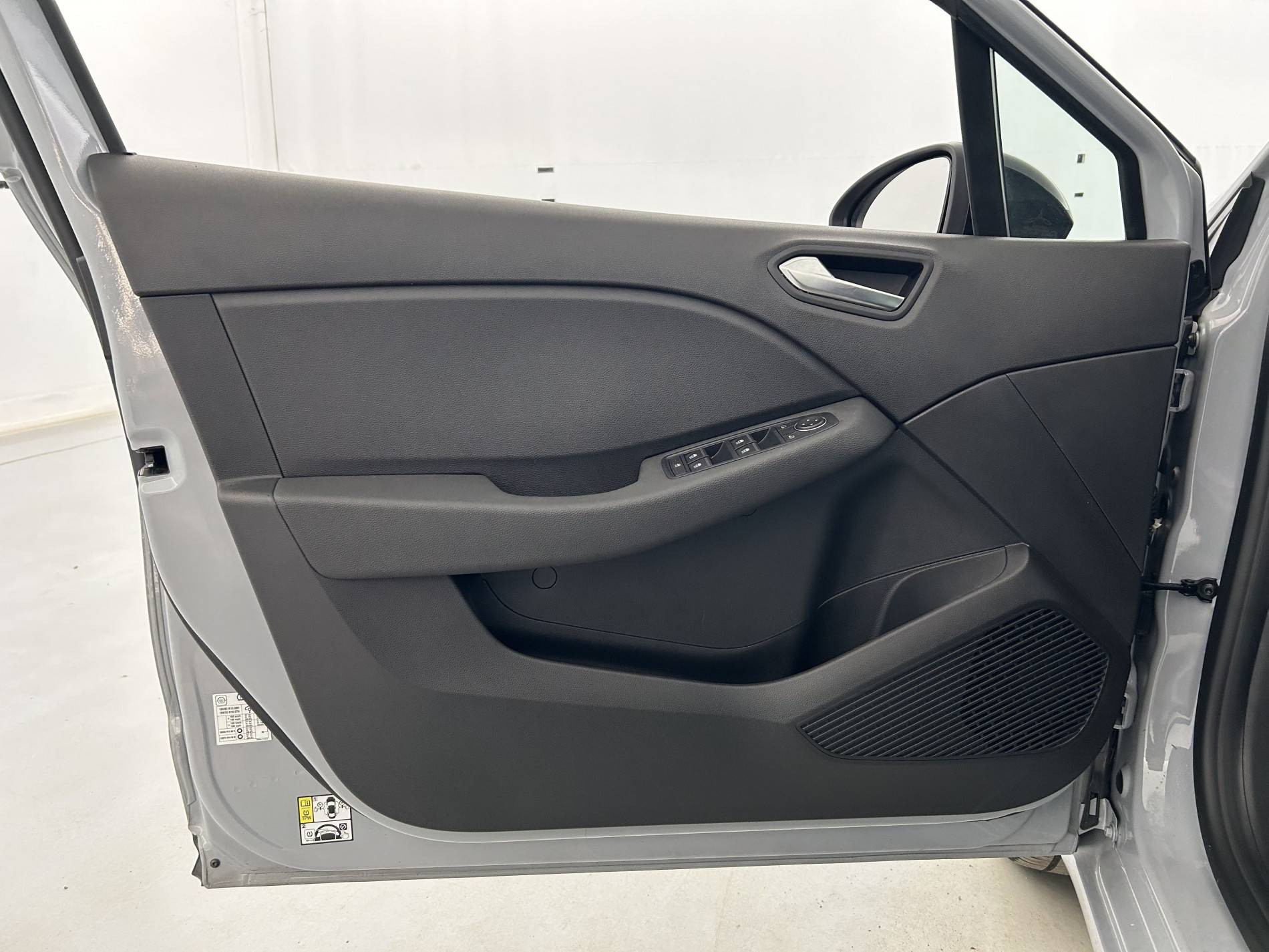 Vente en ligne Renault Clio 5 Clio Blue dCi 100 ch GSR2 au prix de 19 690 €