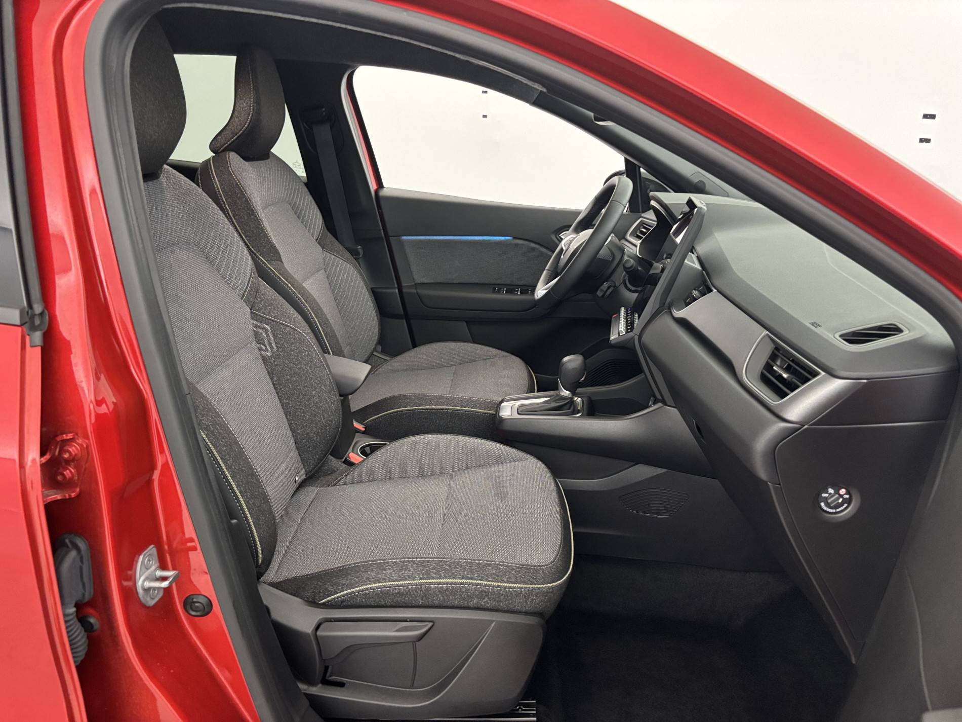 Vente en ligne Renault Captur  E-Tech full hybrid 145 ch au prix de 26 960 €