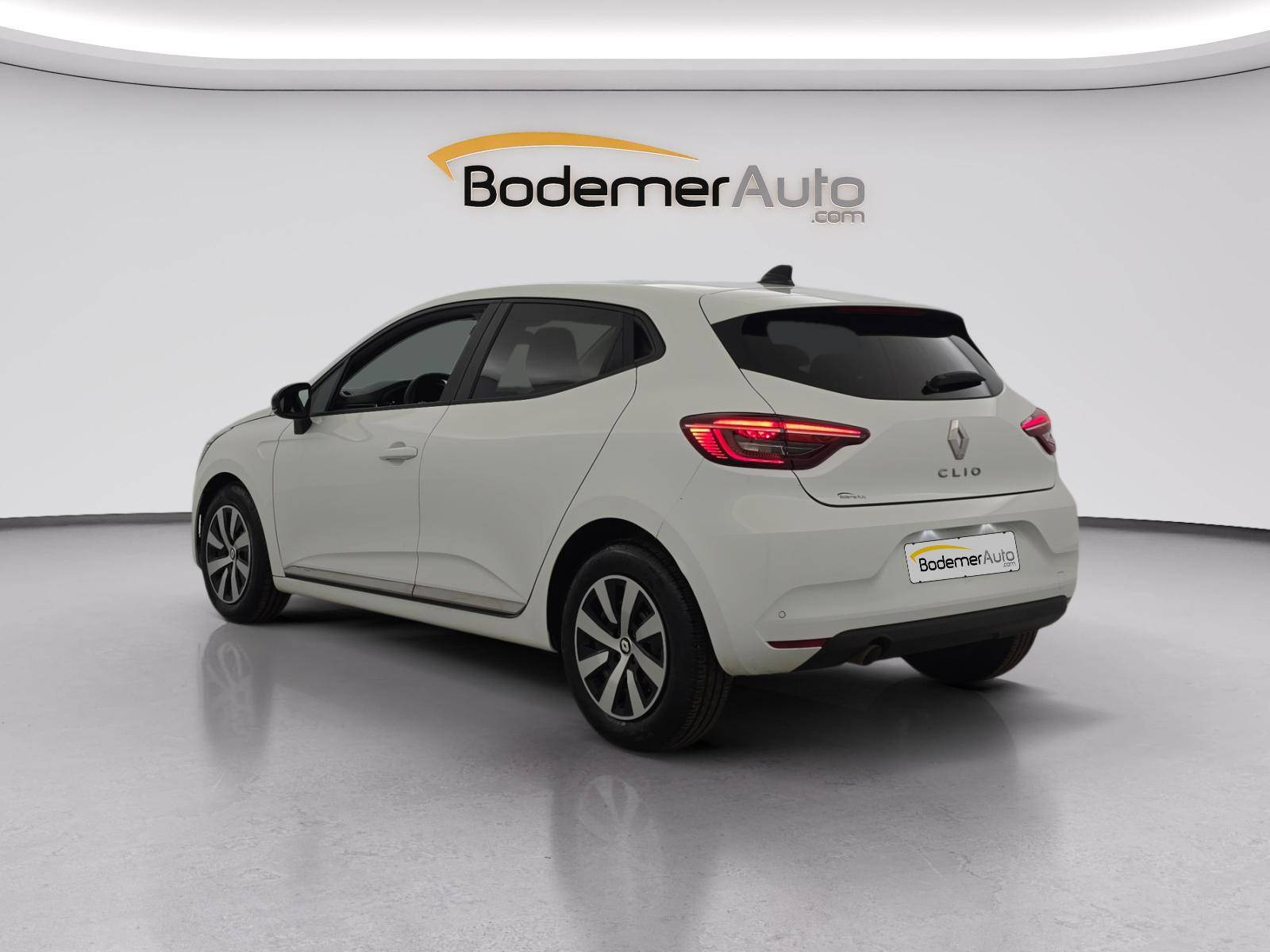 Vente en ligne Renault Clio 5 Clio TCe 90 au prix de 14 490 €