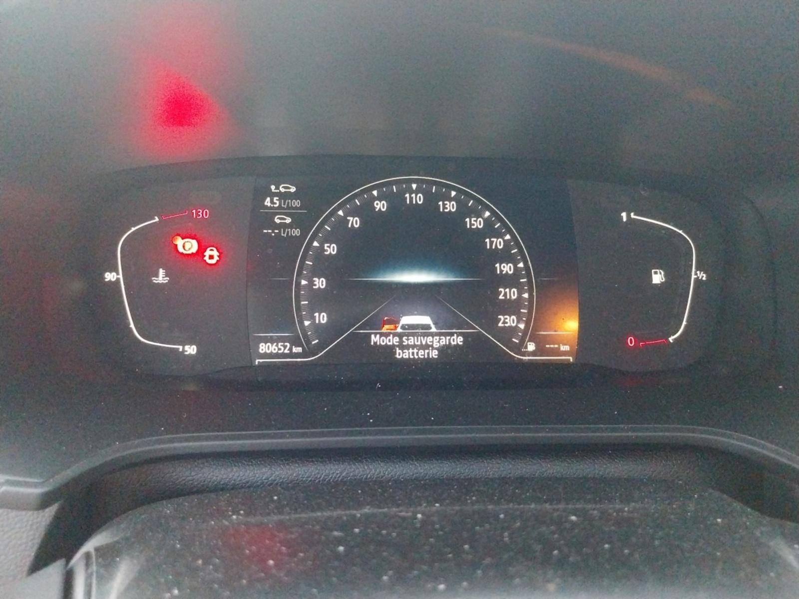 Vente en ligne Renault Megane 4 Mégane IV Berline Blue dCi 115 - 20 au prix de 12 990 €