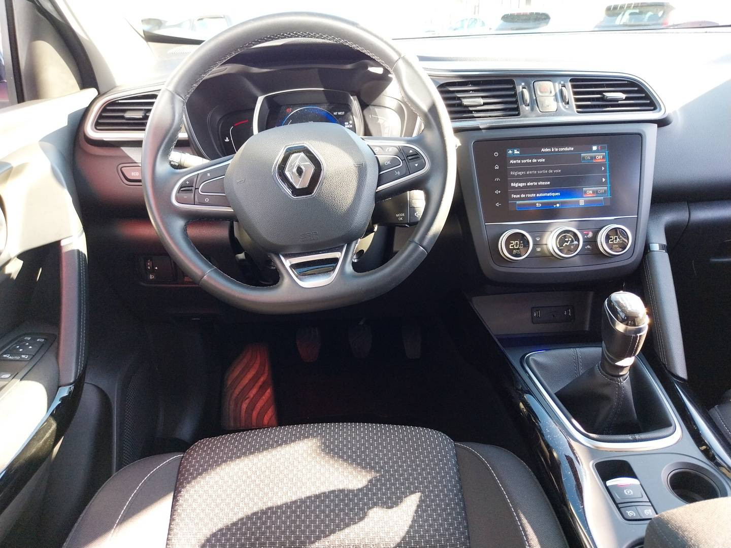 Vente en ligne Renault Kadjar  Blue dCi 115 au prix de 15 990 €