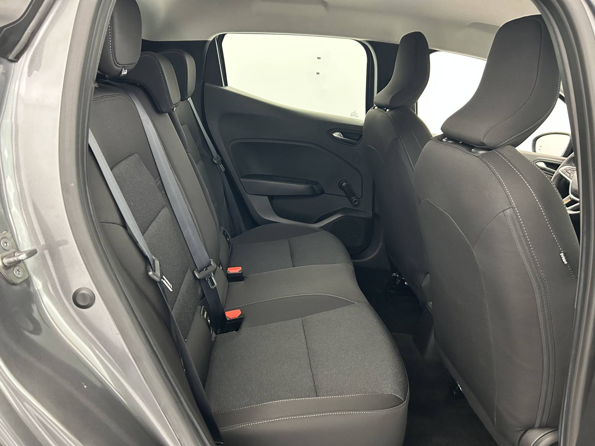 Vente en ligne Renault Clio 5 Clio TCe 90 au prix de 14 490 €