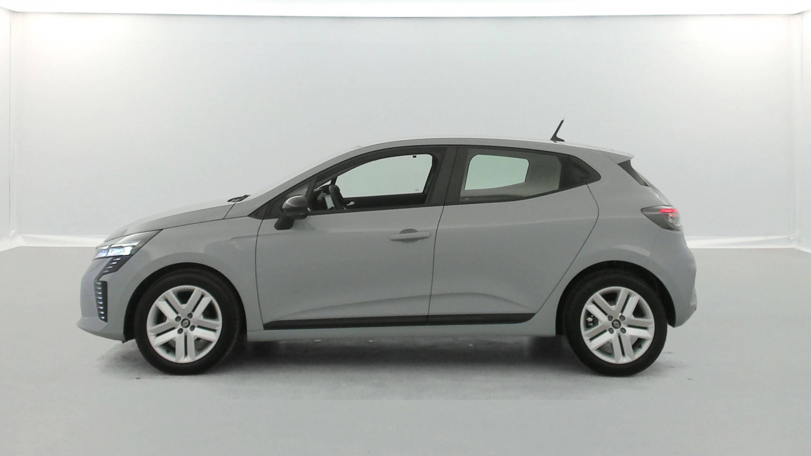 Vente en ligne Renault Clio 5 Clio TCe 90 ch GSR2 au prix de 15 990 €