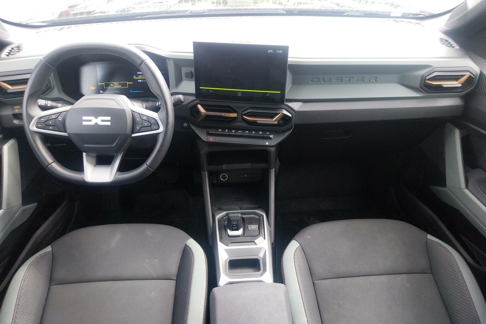 Vente en ligne Dacia Duster  Hybrid 140 au prix de 26 590 €