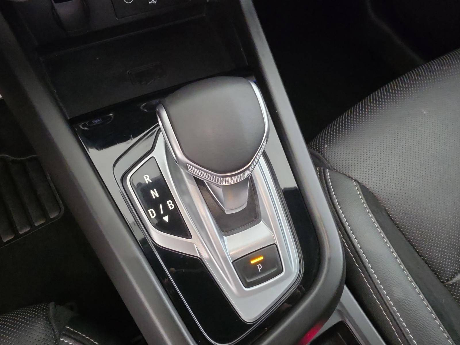 Vente en ligne Renault Arkana  E-Tech hybride 145 - 22 au prix de 20 290 €