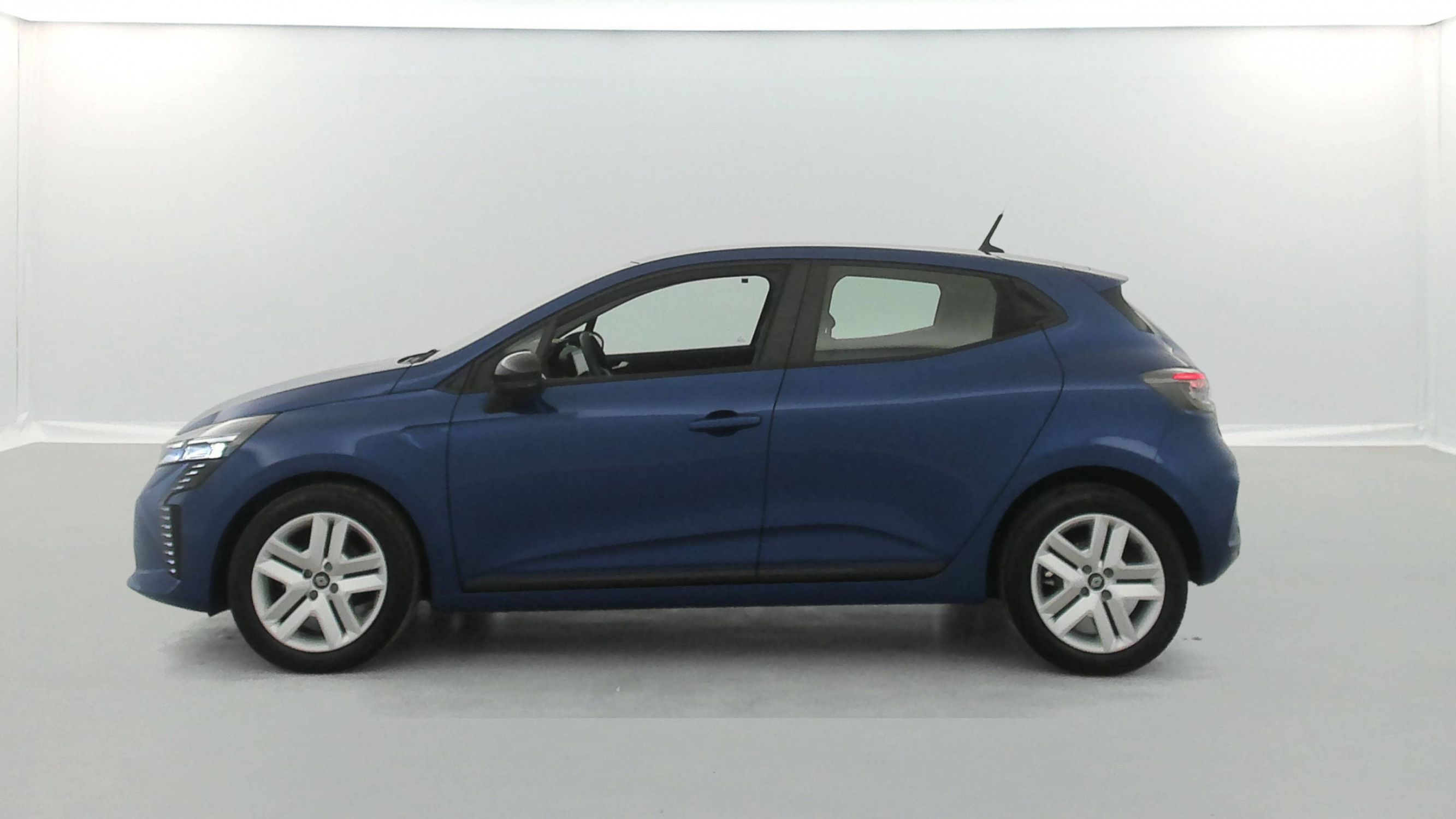 Vente en ligne Renault Clio 5 Clio TCe 90 ch GSR2 au prix de 15 990 €