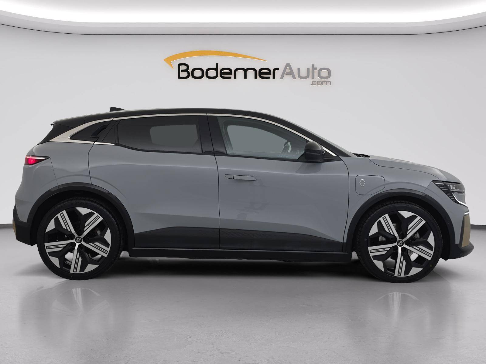 Vente en ligne Renault Megane E-Tech  EV60 220 ch super charge au prix de 25 499 €