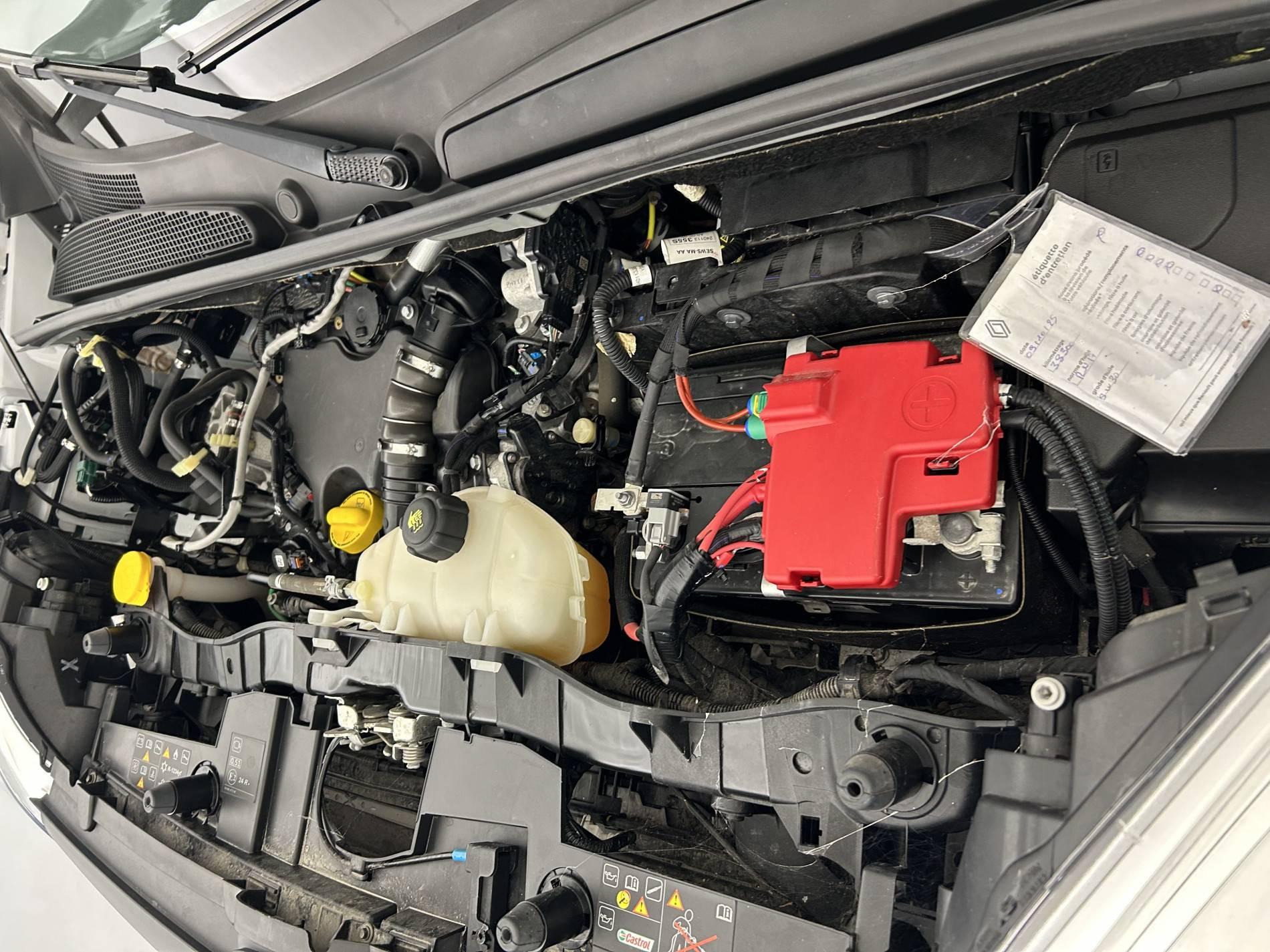 Vente en ligne Renault Kangoo Express  CA BLUE DCI 95 au prix de 12 990 €
