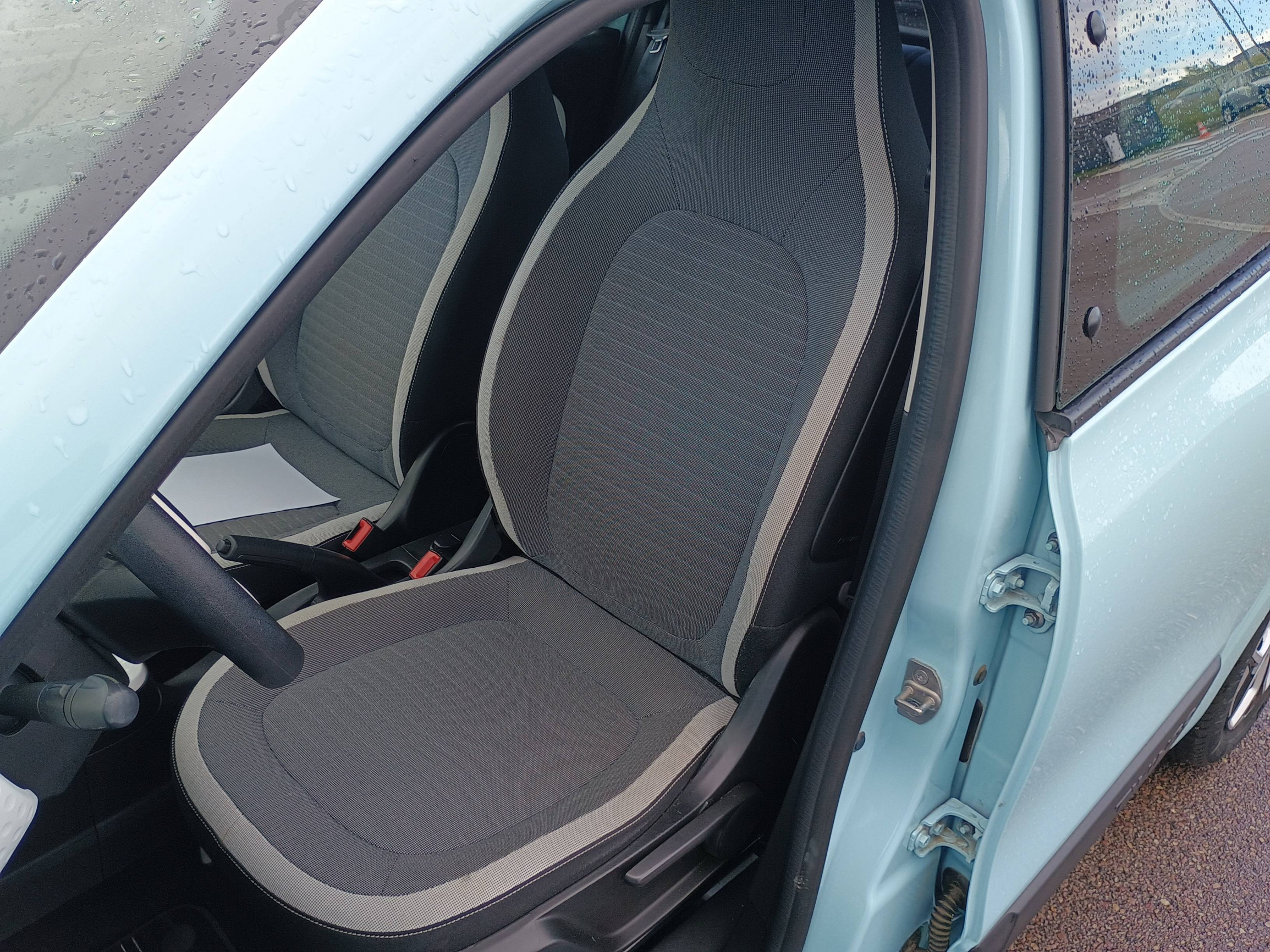Vente en ligne Renault Twingo Electrique Twingo III E-Tech au prix de 12 991 €