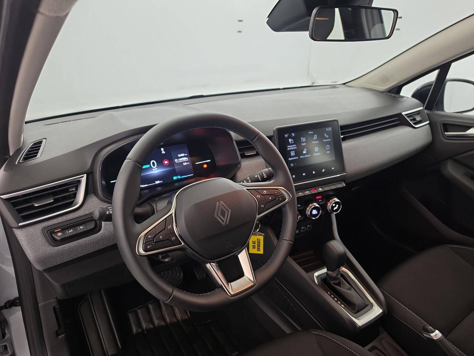 Vente en ligne Renault Clio 5 Clio E-Tech full hybrid 145 ch GSR2 au prix de 19 990 €