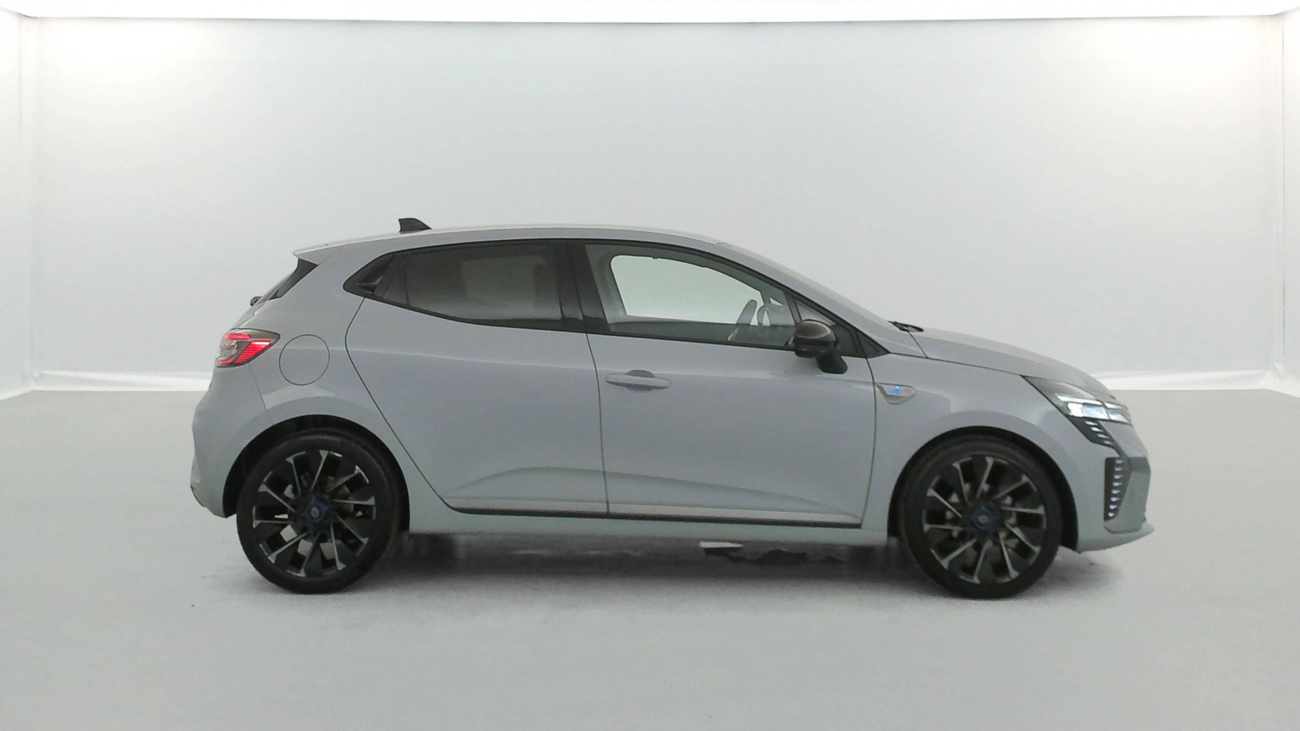 Vente en ligne Renault Clio 5 Clio TCe 90 ch GSR2 au prix de 19 490 €