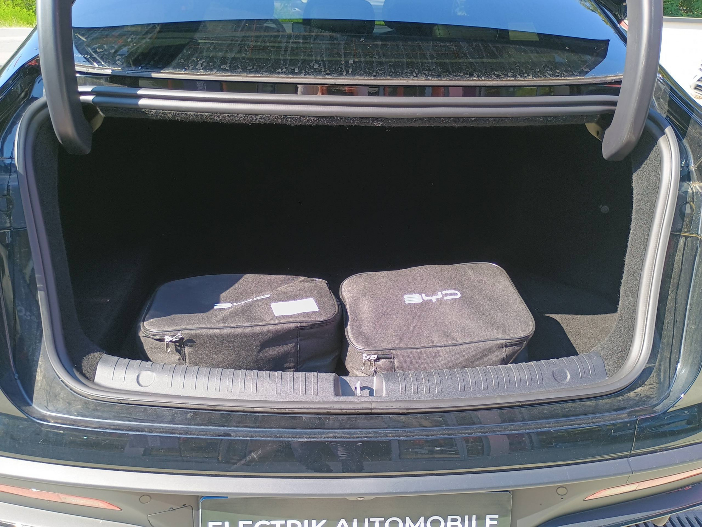 Vente en ligne Byd Seal 6 DM-i  1.5l DM-i 156 kW PHEV au prix de 36 390 €
