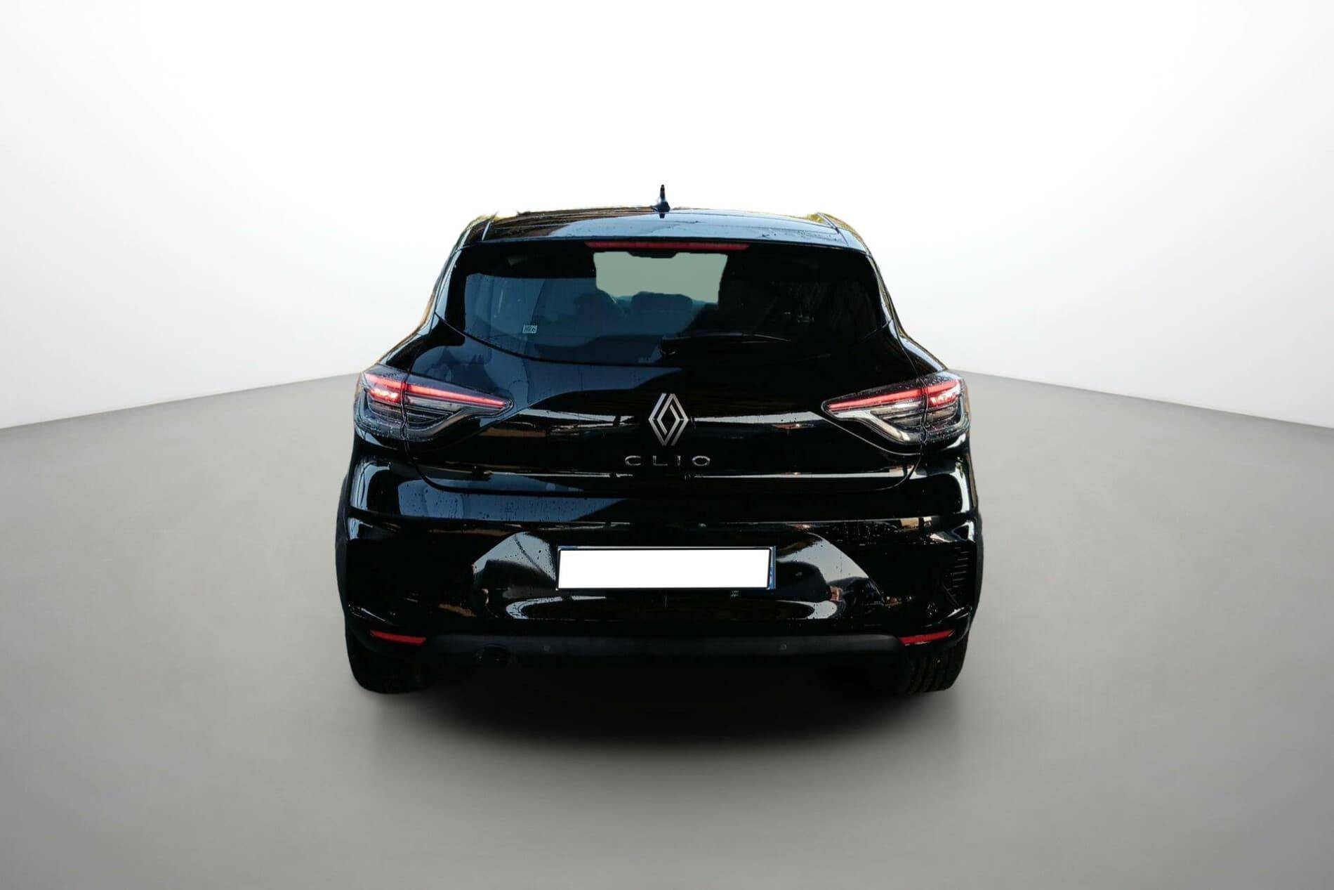 Vente en ligne Renault Clio 5 Clio Blue dCi 100 ch GSR2 au prix de 17 790 €