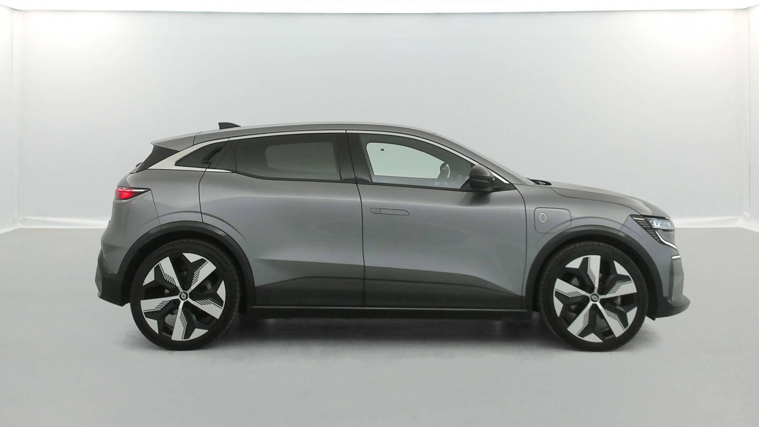 Vente en ligne Renault Megane E-Tech  EV60 220 ch super charge au prix de 24 790 €