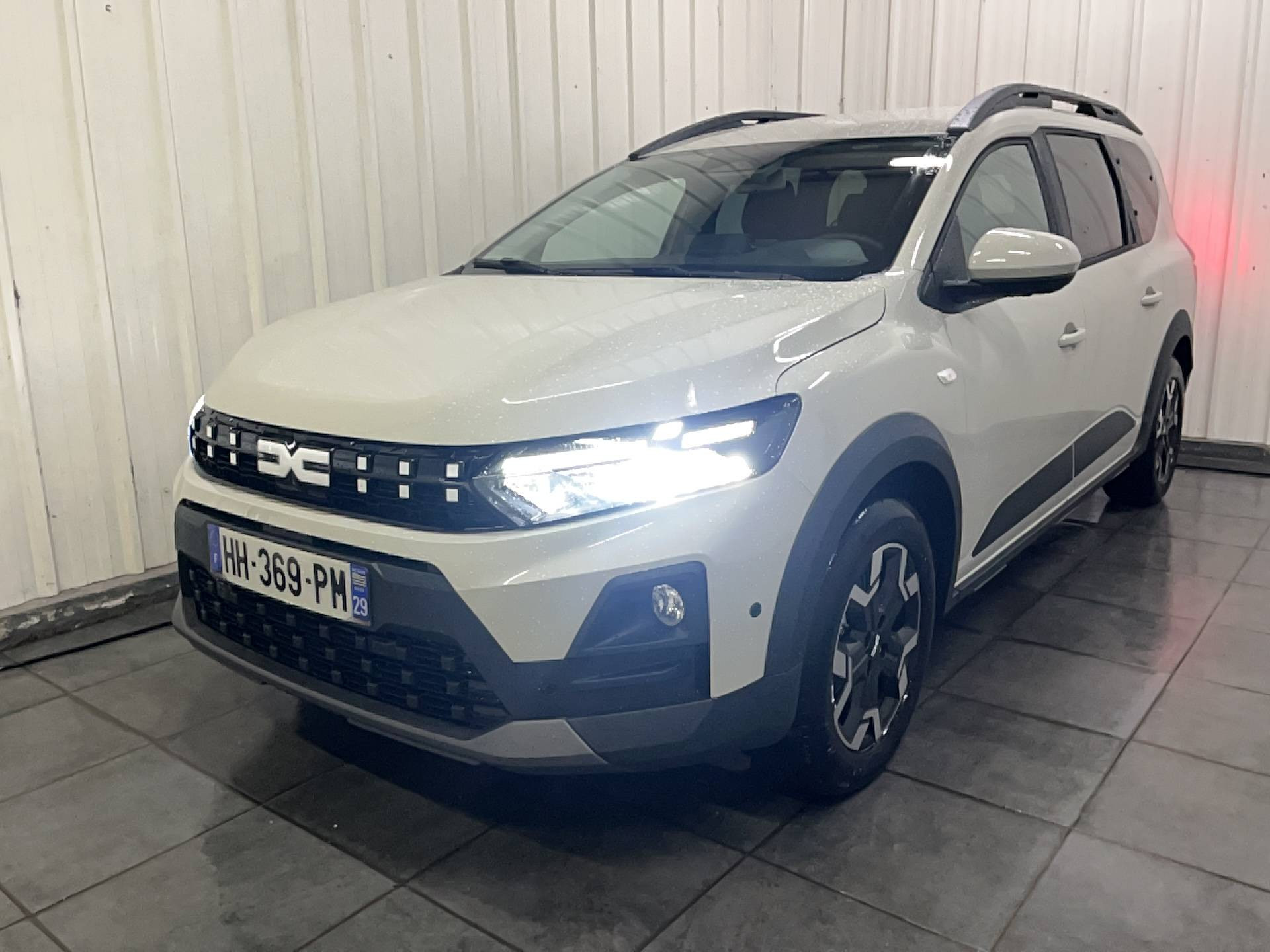 Dacia Jogger  155 7 places occasion de 2026 en vente à Concarneau
