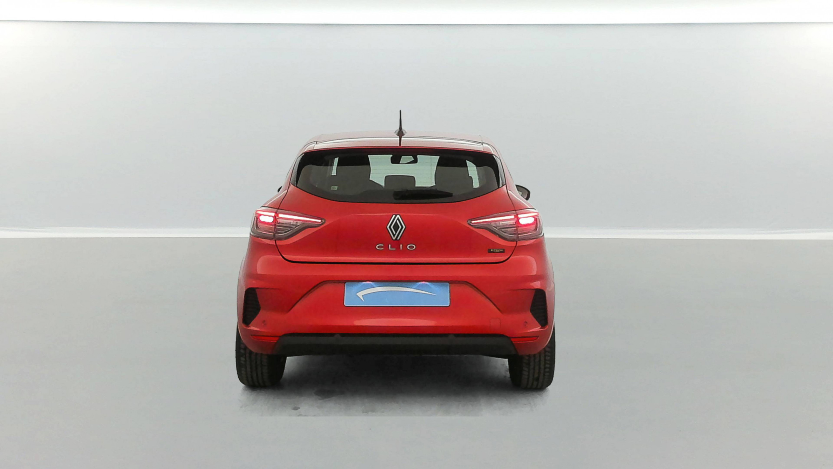 Vente en ligne Renault Clio 5 Clio E-Tech full hybrid 145 ch GSR2 au prix de 19 590 €