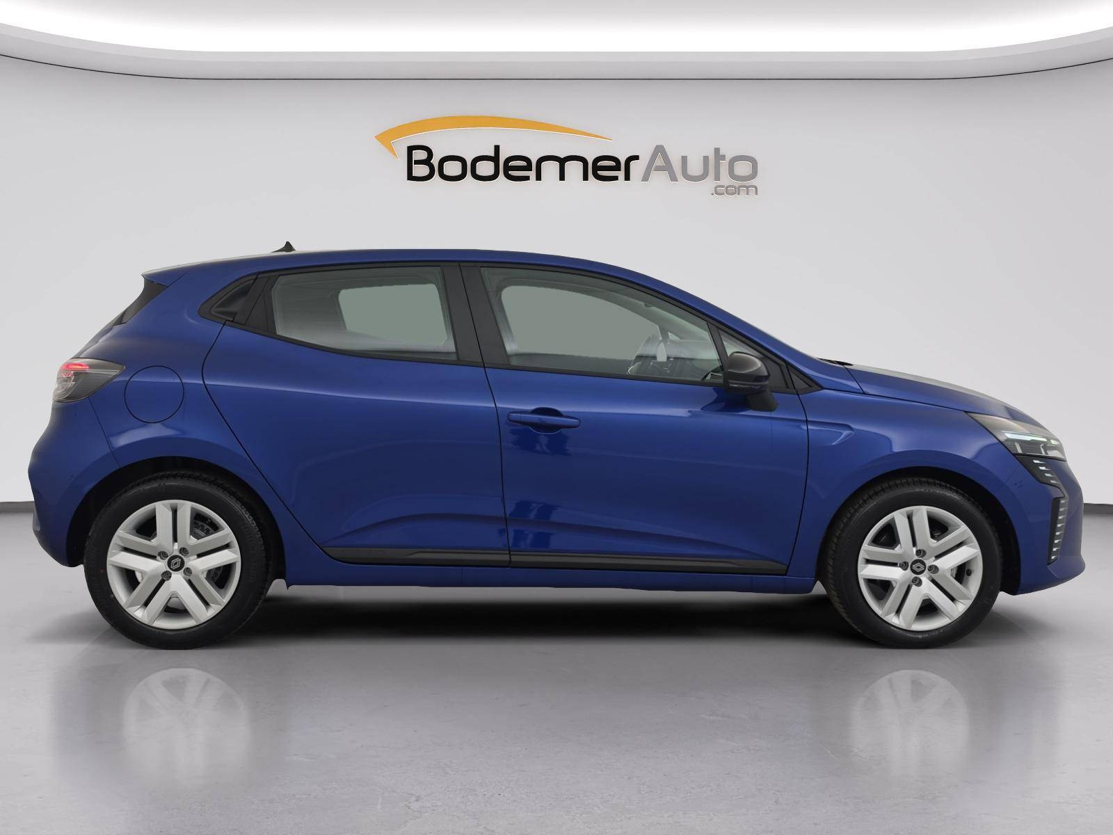 Vente en ligne Renault Clio 5 Clio Blue dCi 100 ch GSR2 au prix de 18 490 €