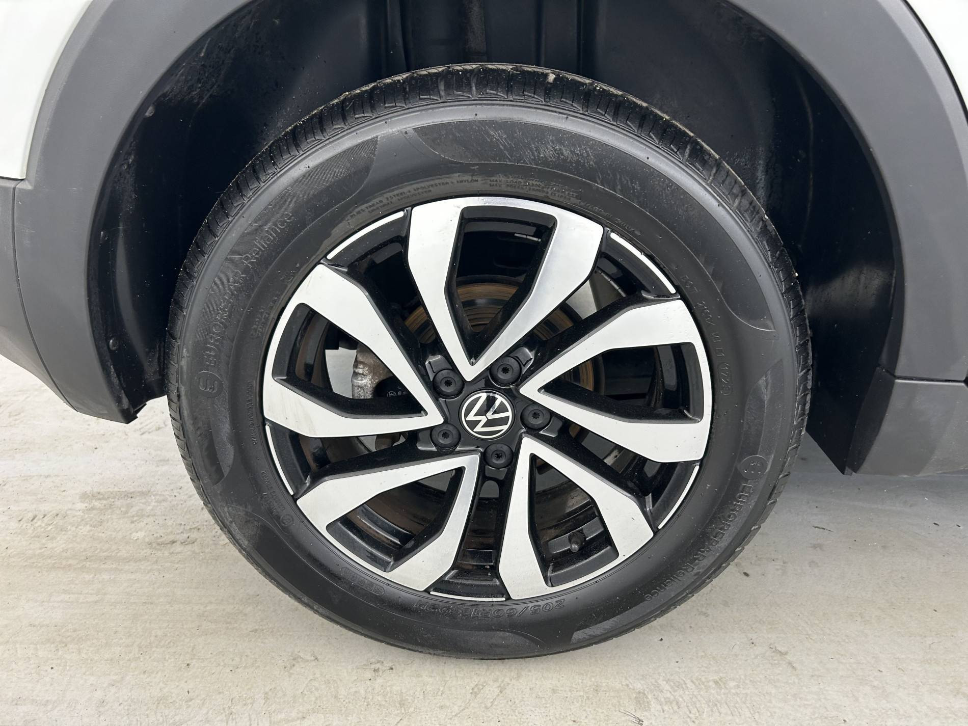 Vente en ligne Volkswagen T-Cross  1.0 TSI 110 Start/Stop BVM6 au prix de 16 790 €