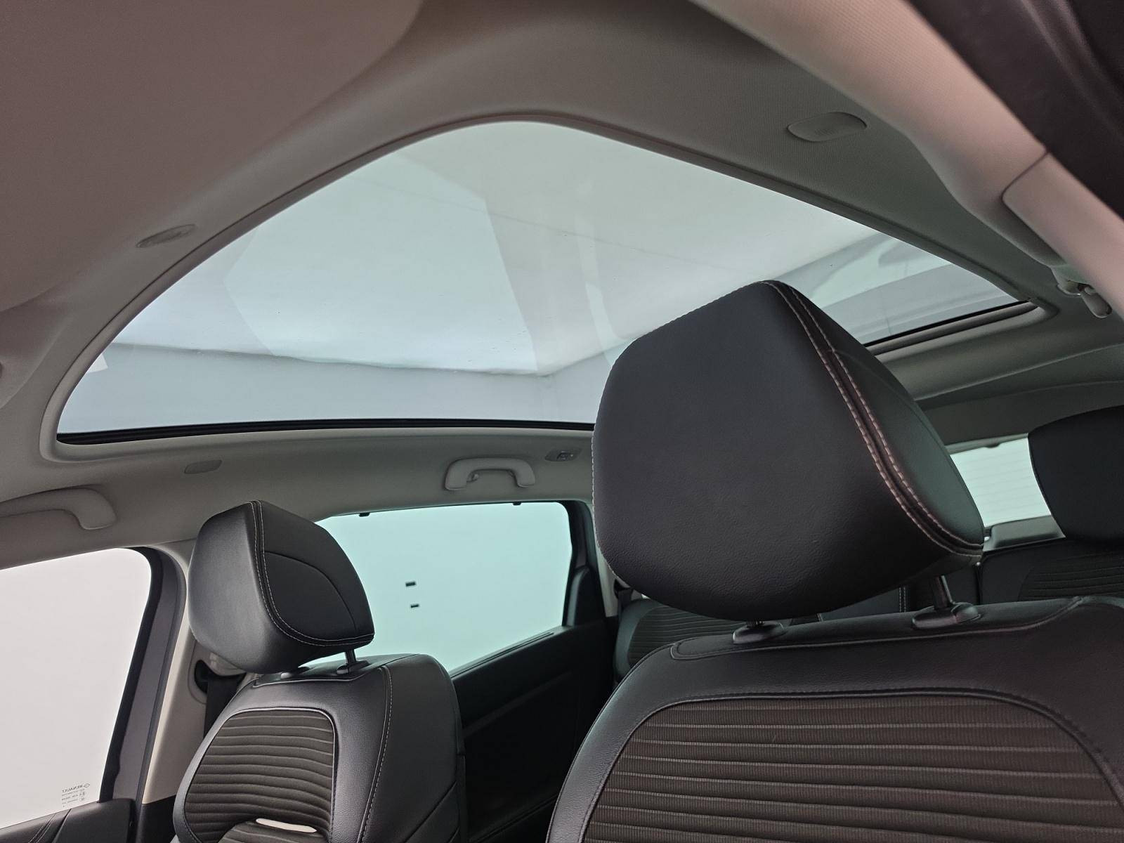 Vente en ligne Renault Grand Scenic 4 Grand Scenic Blue dCi 150 EDC au prix de 16 490 €